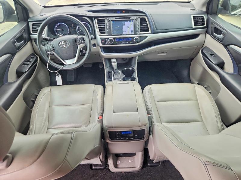 2016 Toyota Highlander მანქანა იყიდება აუქციონზე, vin: 5TDKKRFH0GS176297, აუქციონის ნომერი: 68654136