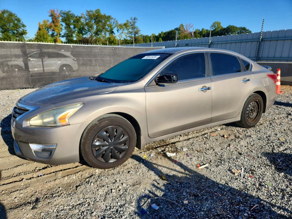 2013 Nissan Altima მანქანა იყიდება აუქციონზე, vin: 1N4AL3AP9DC249142, აუქციონის ნომერი: 70541926