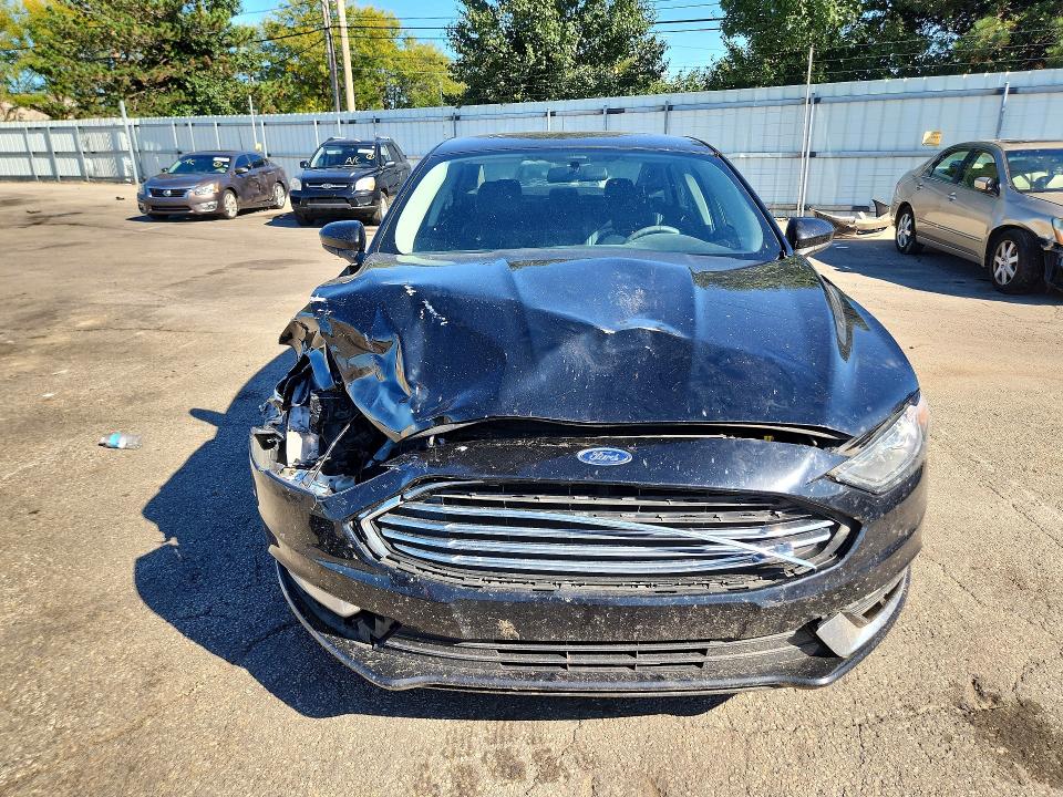 2018 Ford Fusion მანქანა იყიდება აუქციონზე, vin: 3FA6P0HD7JR160185, აუქციონის ნომერი: 69717306