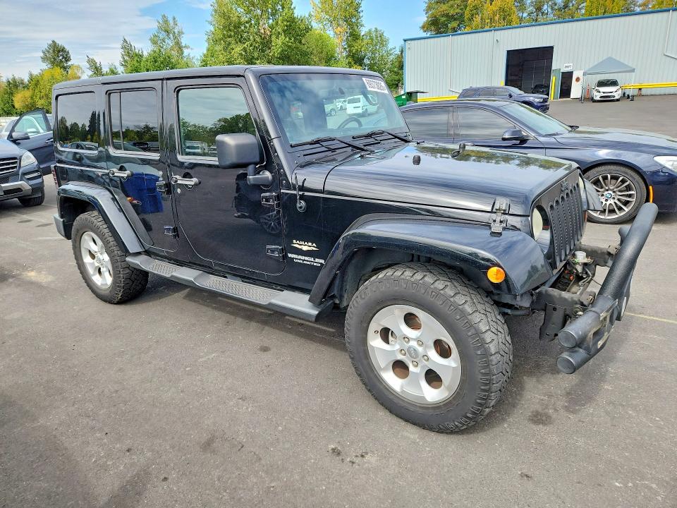 69373826 :رقم المزاد ، 1C4BJWEG4DL602872 vin ، 2013 Jeep Wrangler Unlimited مزاد بيع