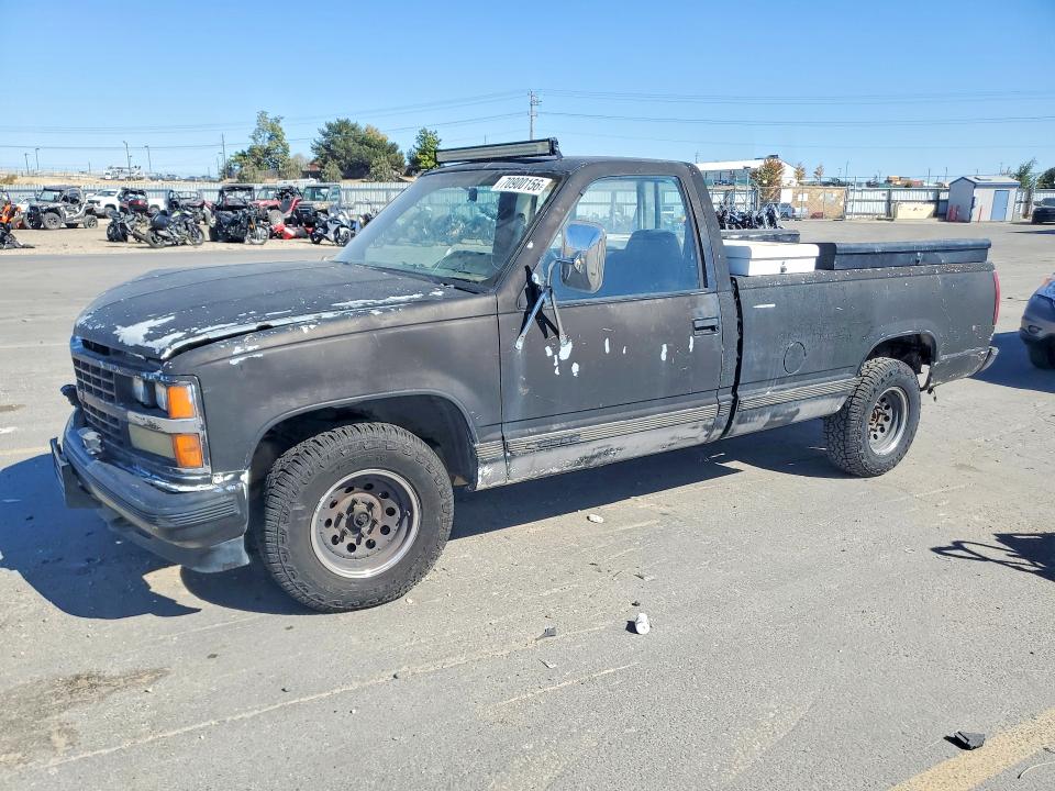 Продаж на аукціоні авто 1989 Chevrolet Gmt-400, vin: 1GCFC24K3KE162607, номер лоту: 70900156