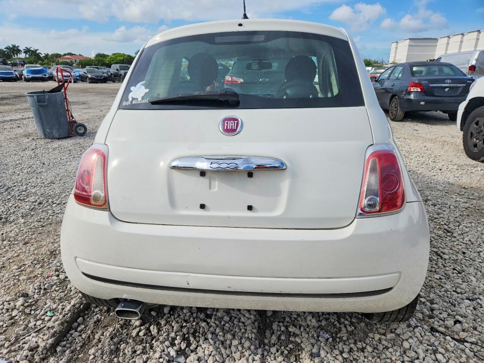 68429176 :رقم المزاد ، 3C3CFFAR1FT613434 vin ، 2015 Fiat 500 مزاد بيع