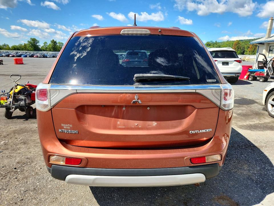 2015 Mitsubishi Outlander მანქანა იყიდება აუქციონზე, vin: JA4AZ3A31FZ007266, აუქციონის ნომერი: 68841616