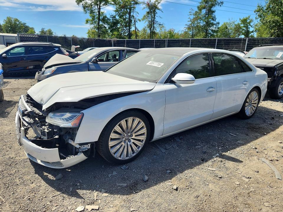 68977706 :رقم المزاد ، WAU3GAFD8FN019705 vin ، 2015 Audi A8 مزاد بيع