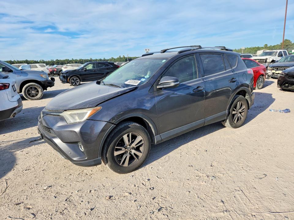 Продажа на аукционе авто 2016 Toyota Rav4, vin: JTMWFREV5GJ083110, номер лота: 70330666