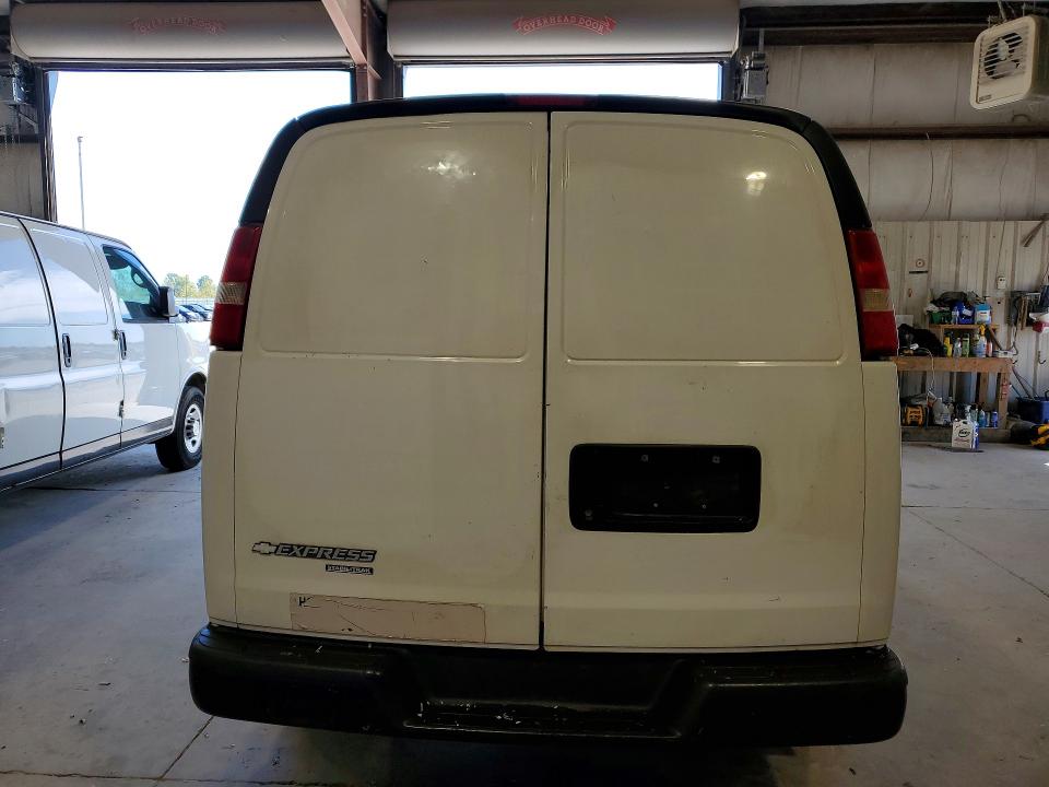 Aukcja sprzedaży 2015 Chevrolet Express G2500, vin: 1GCWGFCF8F1264353, numer aukcji: 69752036