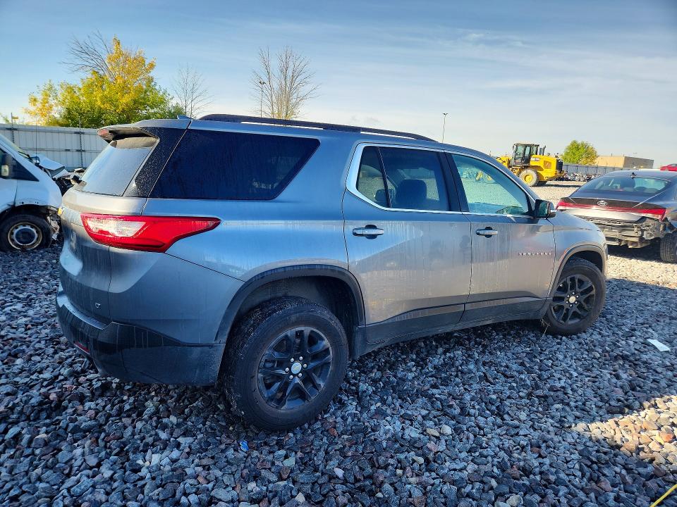 Продажа на аукционе авто 2021 Chevrolet Traverse, vin: 1GNEVGKW2MJ241227, номер лота: 70184126