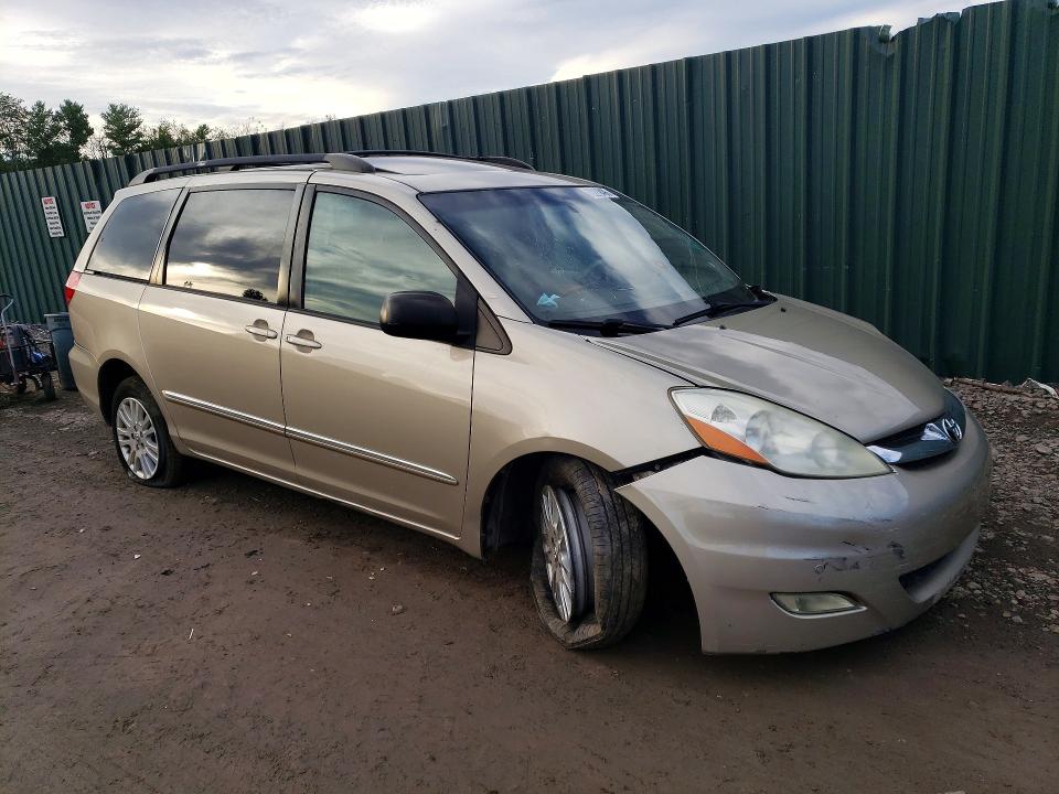 70289496 :رقم المزاد ، 5TDZK22C28S155937 vin ، 2008 Toyota Sienna مزاد بيع