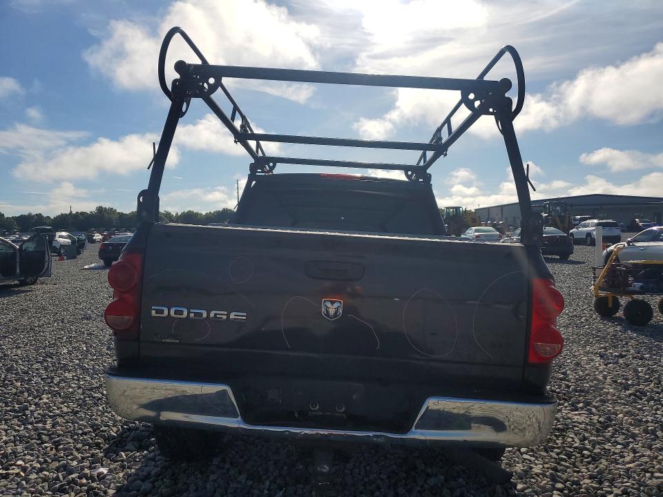 66772136 :رقم المزاد ، 1D7HA18N98S624942 vin ، 2008 Dodge Ram 1500 مزاد بيع