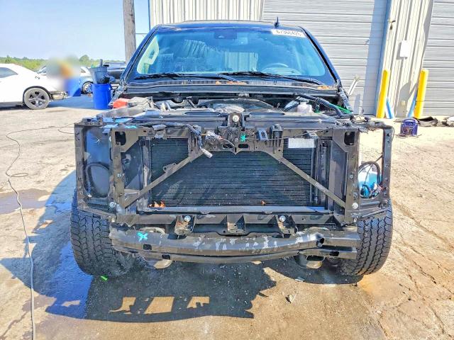 67366426 :رقم المزاد ، 1GNSCCKC8JR135854 vin ، 2018 Chevrolet Tahoe مزاد بيع