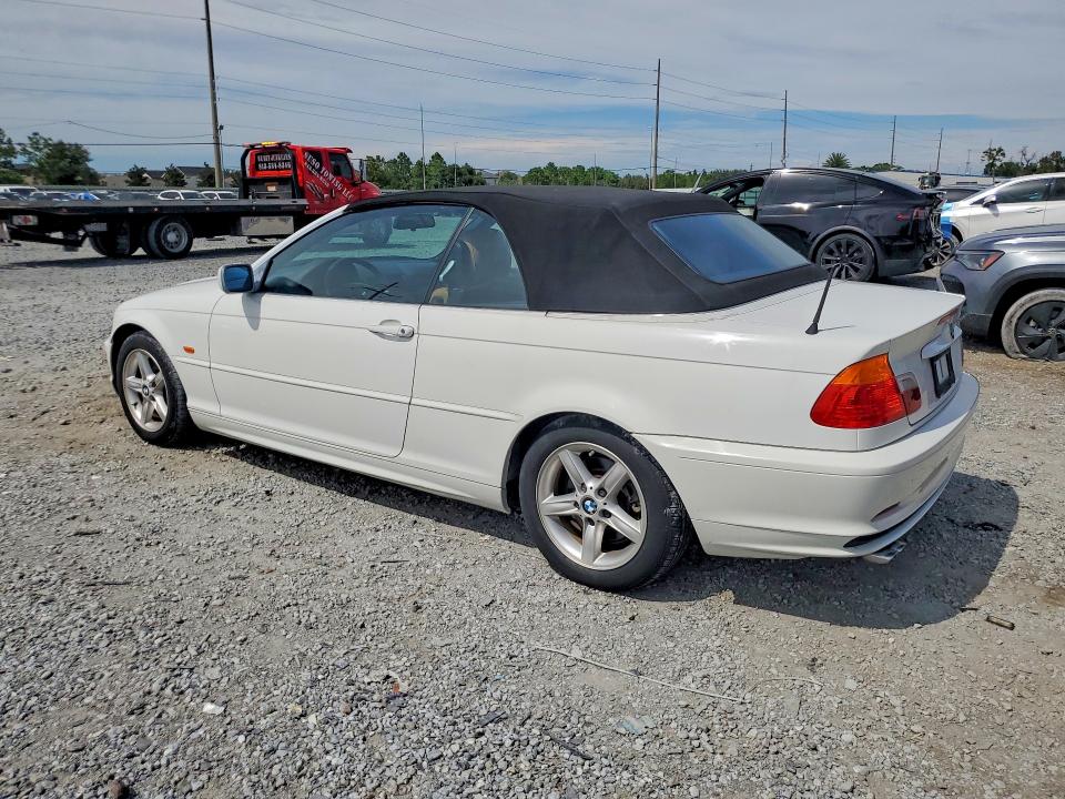 70912926 :رقم المزاد ، WBABS33472PG86230 vin ، 2002 Bmw 325 مزاد بيع