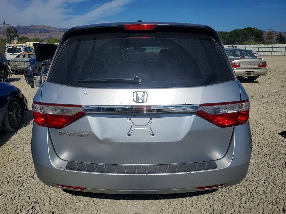 67407146 :رقم المزاد ، 5FNRL5H65BB056802 vin ، 2011 Honda Odyssey مزاد بيع
