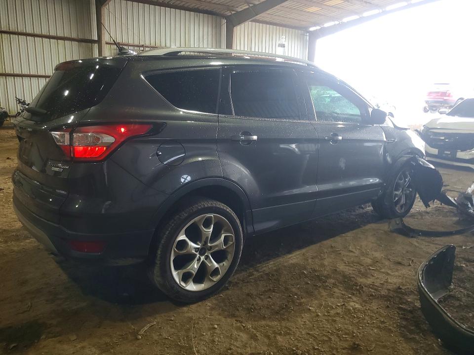 Продаж на аукціоні авто 2018 Ford Escape, vin: 1FMCU9J93JUC43049, номер лоту: 68401106