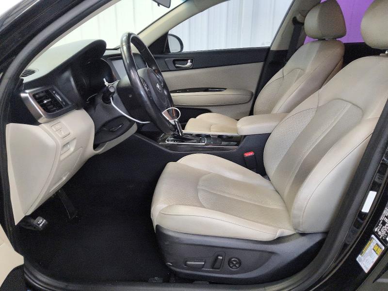 68748216 :رقم المزاد ، 5XXGU4L39JG261949 vin ، 2018 Kia Optima مزاد بيع