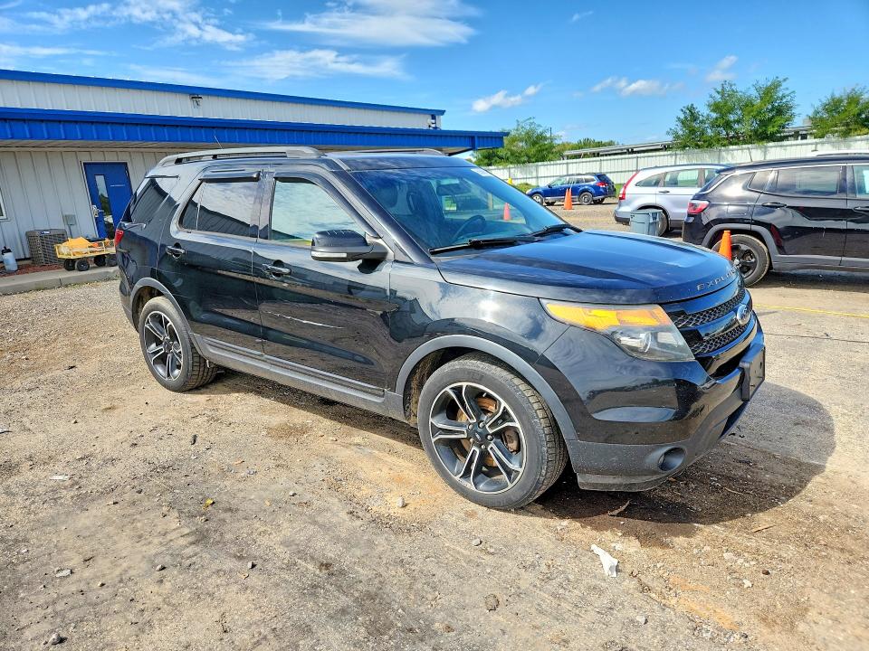 Продажа на аукционе авто 2015 Ford Explorer, vin: 1FM5K8GT4FGA11108, номер лота: 68389916