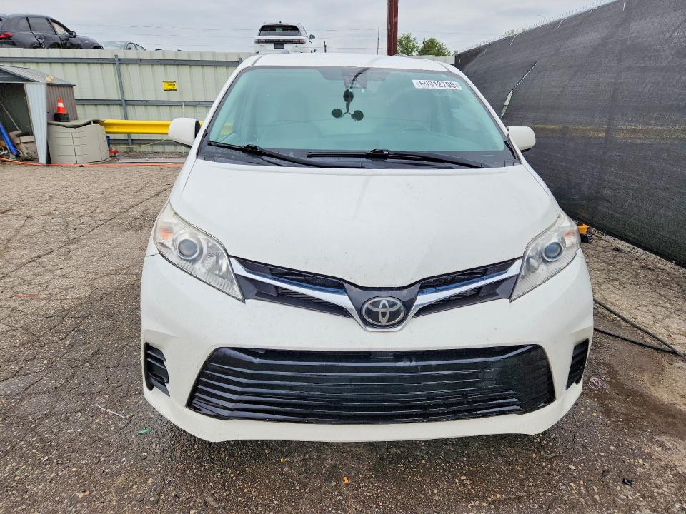 Aukcja sprzedaży 2018 Toyota Sienna, vin: 5TDJZ3DC0JS204859, numer aukcji: 69912796