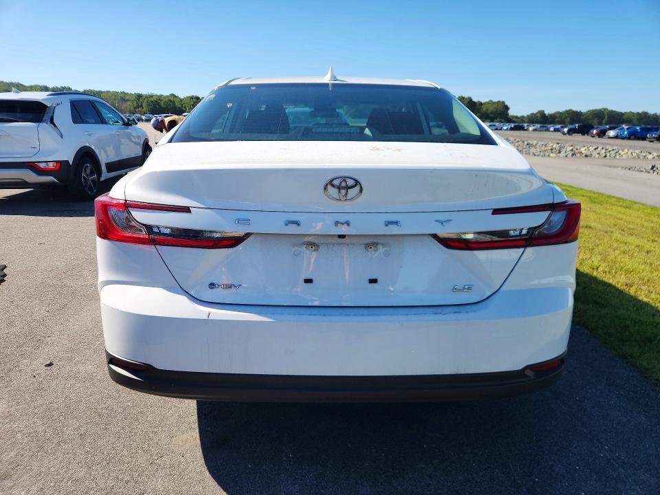 2026 Toyota Camry მანქანა იყიდება აუქციონზე, vin: 4T1DAACK8TU271155, აუქციონის ნომერი: 67501756