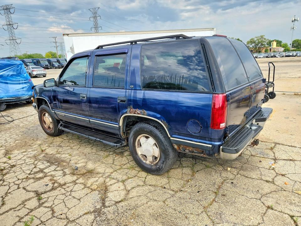 1999 Chevrolet Tahoe მანქანა იყიდება აუქციონზე, vin: 1GNEK13R9XJ322714, აუქციონის ნომერი: 66757856