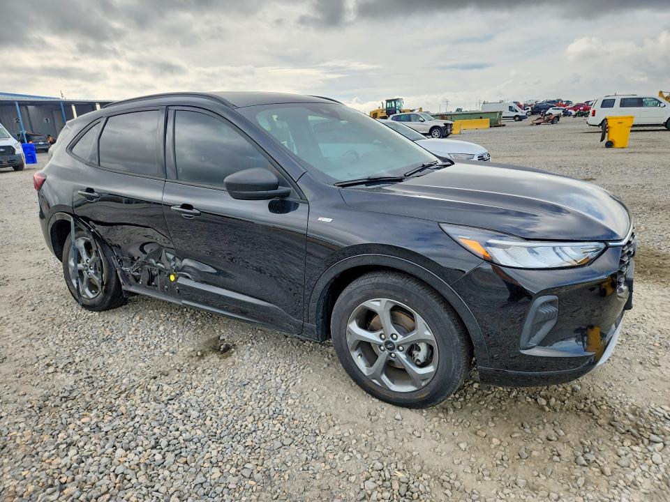 2023 Ford Escape მანქანა იყიდება აუქციონზე, vin: 1FMCU0MNXPUA74404, აუქციონის ნომერი: 70360786