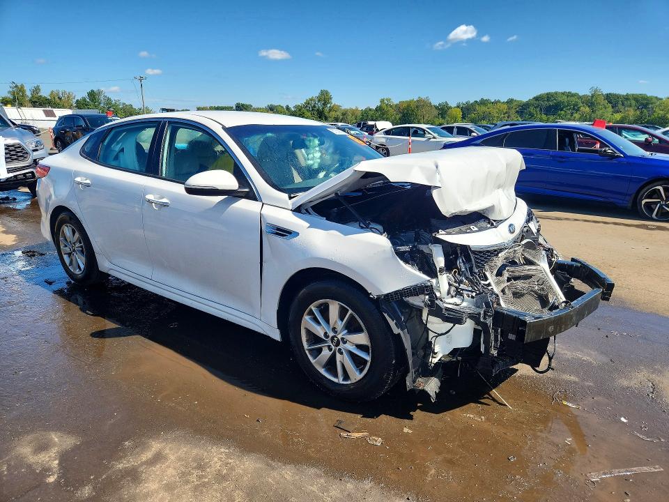 2016 Kia Optima მანქანა იყიდება აუქციონზე, vin: 5XXGT4L3XGG063943, აუქციონის ნომერი: 67339006
