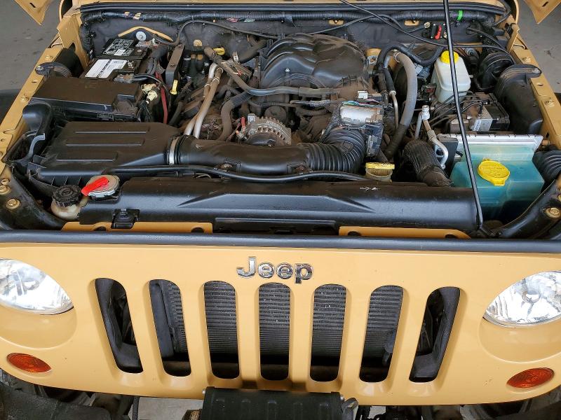 2013 Jeep Wrangler Unlimited მანქანა იყიდება აუქციონზე, vin: 1C4BJWDG6DL674514, აუქციონის ნომერი: 69341866