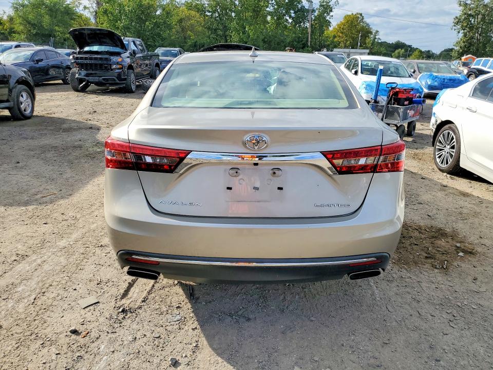 71350996 :رقم المزاد ، 4T1BK1EB4GU210182 vin ، 2016 Toyota Avalon مزاد بيع