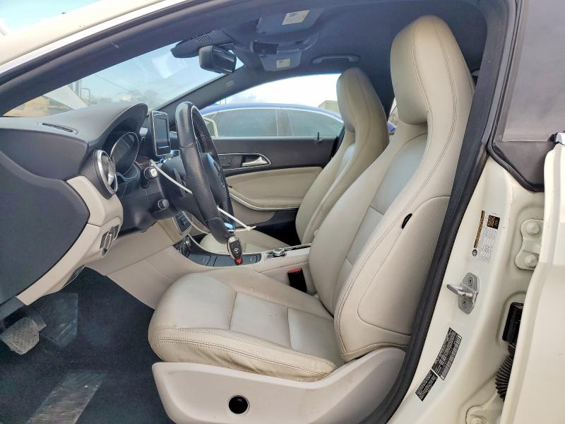 2015 Mercedes-benz Cla მანქანა იყიდება აუქციონზე, vin: WDDSJ4EBXFN176417, აუქციონის ნომერი: 68392746