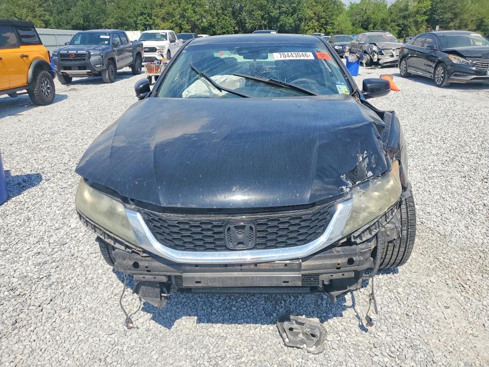 70443046 :رقم المزاد ، 1HGCT2B84EA005790 vin ، 2014 Honda Accord مزاد بيع