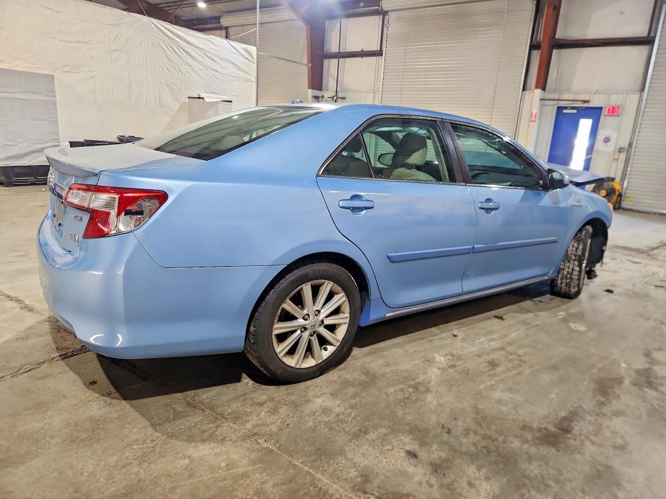 Продажа на аукционе авто 2013 Toyota Camry Hybrid, vin: 4T1BD1FK5DU088243, номер лота: 69818726