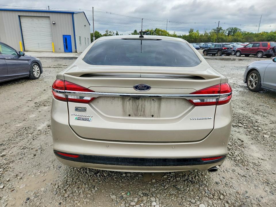 2017 Ford Fusion მანქანა იყიდება აუქციონზე, vin: 3FA6P0SU0HR268814, აუქციონის ნომერი: 71004956