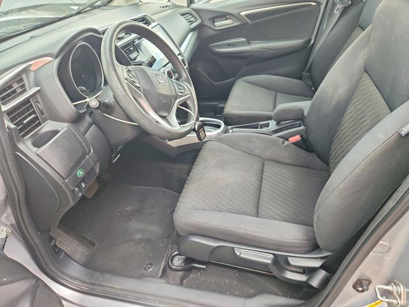 68547416 :رقم المزاد ، 3HGGK5H89JM721353 vin ، 2018 Honda Fit مزاد بيع