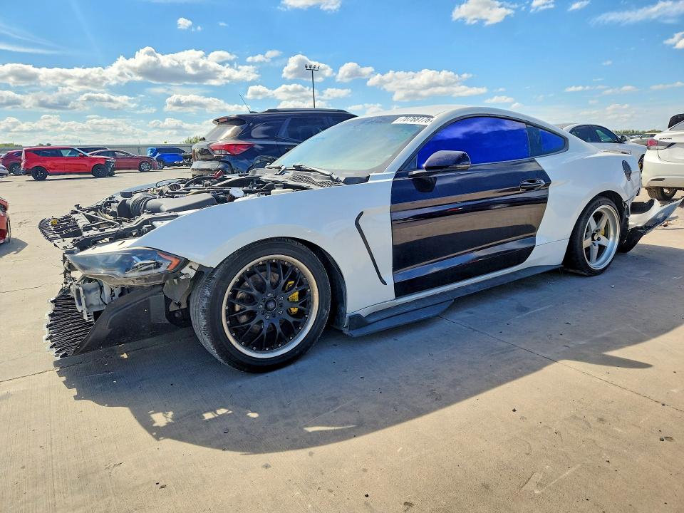 Auction sale of the 2019 Ford Mustang, vin: 1FA6P8CF8K5151670, lot number: 70768176