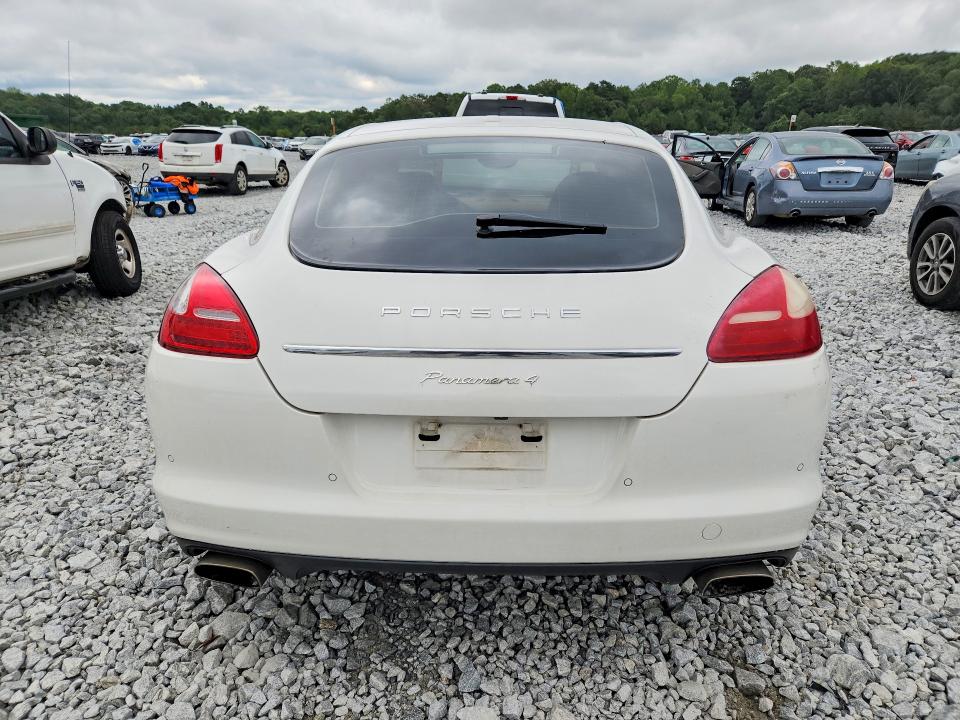 2011 Porsche Panamera მანქანა იყიდება აუქციონზე, vin: WP0AA2A74BL017040, აუქციონის ნომერი: 69452206