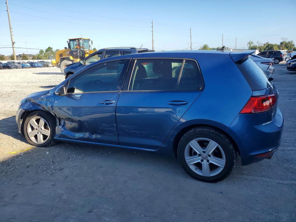 69392196 :رقم المزاد ، 3VW217AUXHM072040 vin ، 2017 Volkswagen Golf مزاد بيع