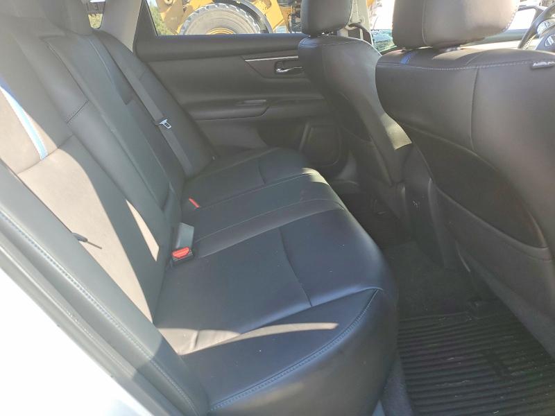 67254846 :رقم المزاد ، 1N4AL3AP0JC179638 vin ، 2018 Nissan Altima مزاد بيع