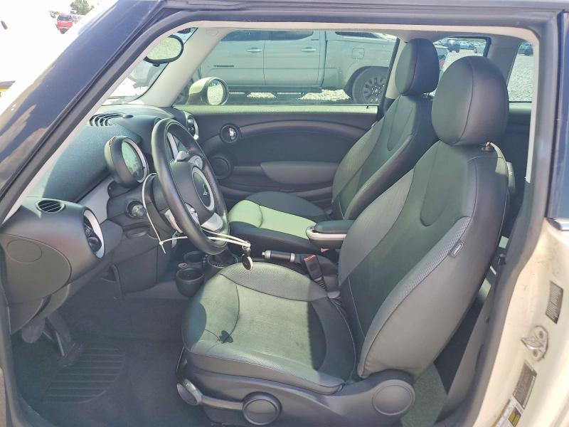 2009 Mini Cooper Clubman მანქანა იყიდება აუქციონზე, vin: WMWML33599TX33948, აუქციონის ნომერი: 67546046