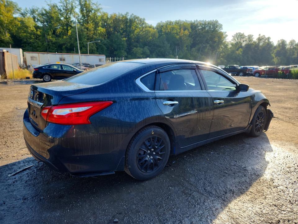 2016 Nissan Altima მანქანა იყიდება აუქციონზე, vin: 1N4AL3APXGN320583, აუქციონის ნომერი: 68128116