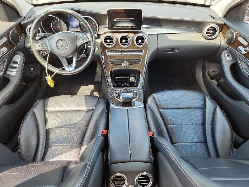 67271016 :رقم المزاد ، 55SWF4KB0GU131115 vin ، 2016 Mercedes-benz C مزاد بيع
