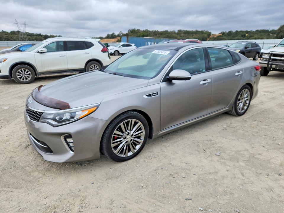 Auction sale of the 2018 Kia Optima, vin: 5XXGV4L2XJG220427, lot number: 67835416