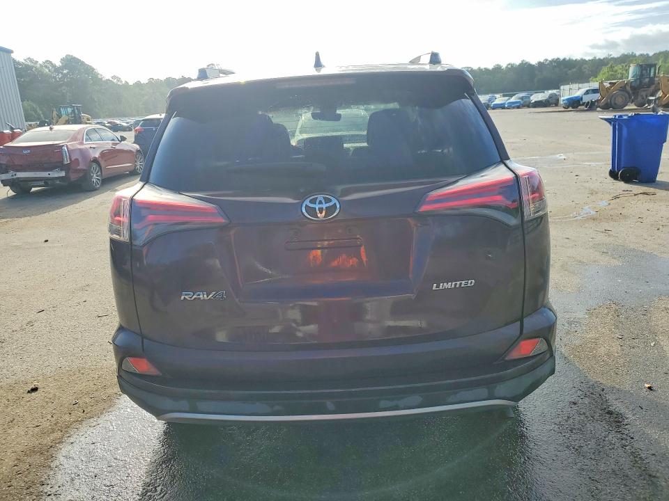 Продажа на аукционе авто 2018 Toyota Rav4, vin: 2T3YFREV3JW518207, номер лота: 68095046
