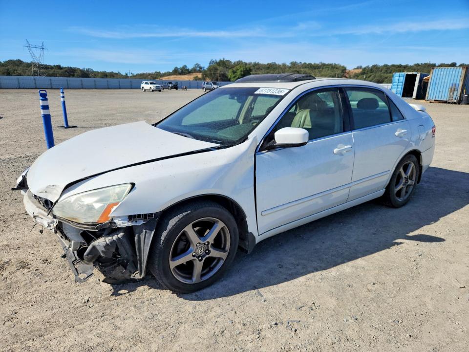 67751236 :رقم المزاد ، 1HGCM66894A053444 vin ، 2004 Honda Accord مزاد بيع