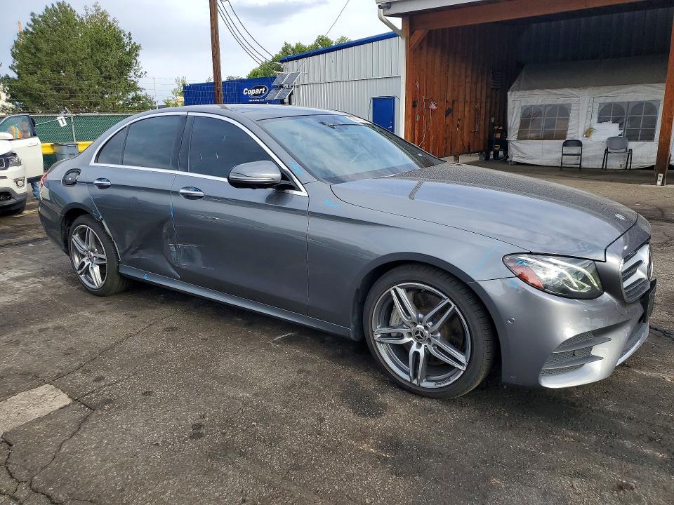 Продажа на аукционе авто 2019 Mercedes-benz E, vin: WDDZF4KB6KA504874, номер лота: 68077546