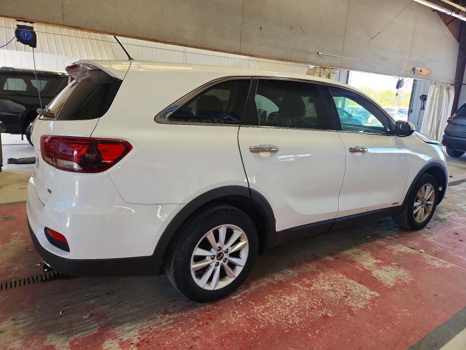 Продажа на аукционе авто 2019 Kia Sorento, vin: 5XYPGDA54KG569989, номер лота: 68545896