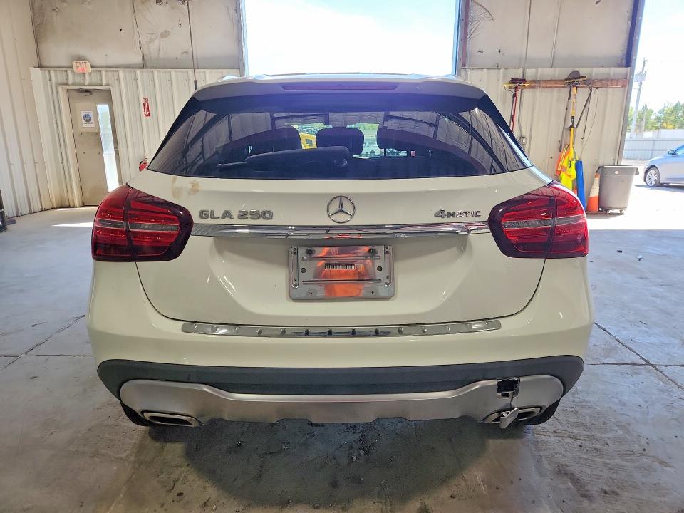 2020 Mercedes-benz Gla მანქანა იყიდება აუქციონზე, vin: WDCTG4GB4LU021884, აუქციონის ნომერი: 68349846