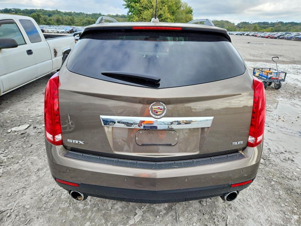 2015 Cadillac Srx მანქანა იყიდება აუქციონზე, vin: 3GYFNCE30FS571550, აუქციონის ნომერი: 70297066