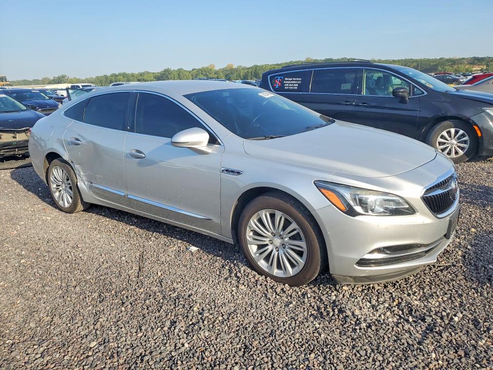 68324866 :رقم المزاد ، 1G4ZP5SZ6JU125389 vin ، 2018 Buick Lacrosse مزاد بيع