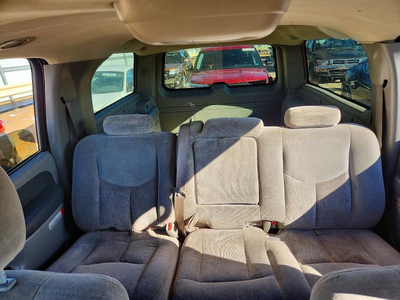 Продажа на аукционе авто 2003 Chevrolet Suburban, vin: 3GNFK16Z83G341475, номер лота: 69924286