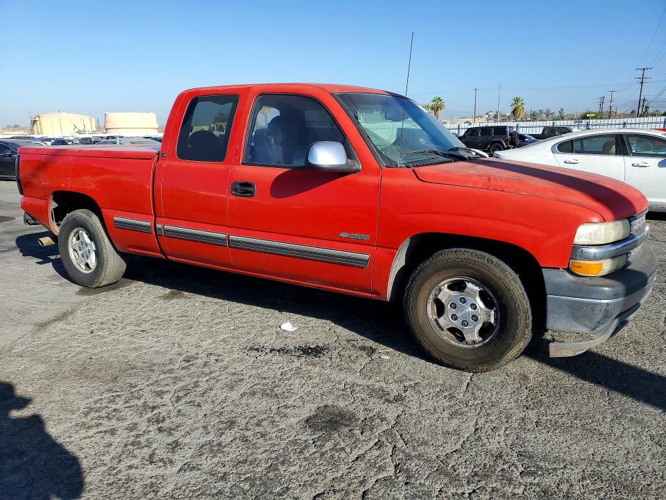 67335286 :رقم المزاد ، 2GCEC19V611403763 vin ، 2001 Chevrolet Silverado مزاد بيع