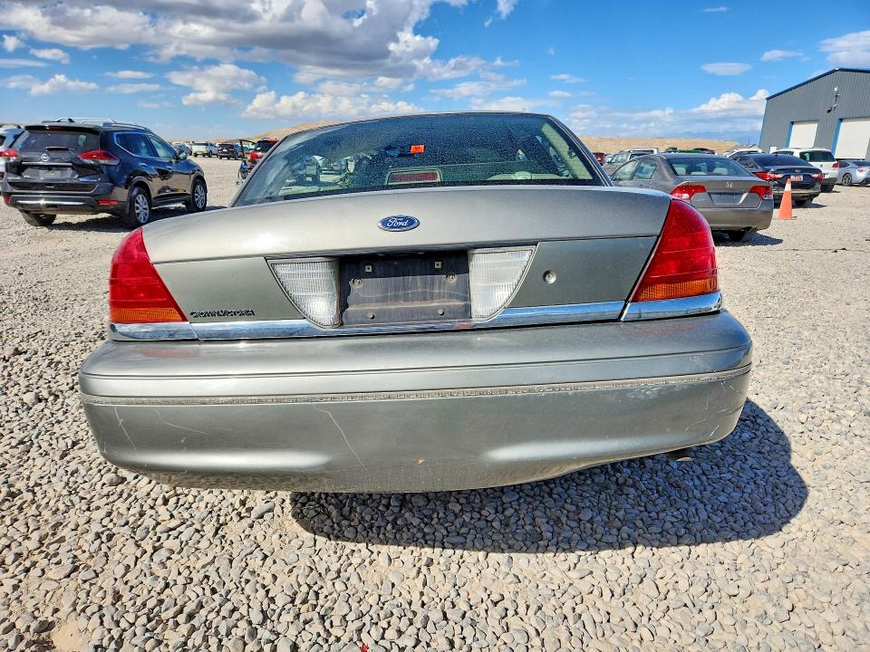 Aukcja sprzedaży 2000 Ford Crown Victoria, vin: 2FAFP73W7YX158126, numer aukcji: 69585876