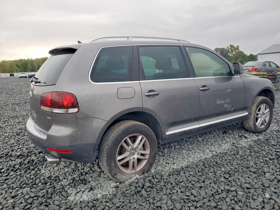 2009 Volkswagen Touareg 2 მანქანა იყიდება აუქციონზე, vin: WVGBE77LX9D017182, აუქციონის ნომერი: 70038656